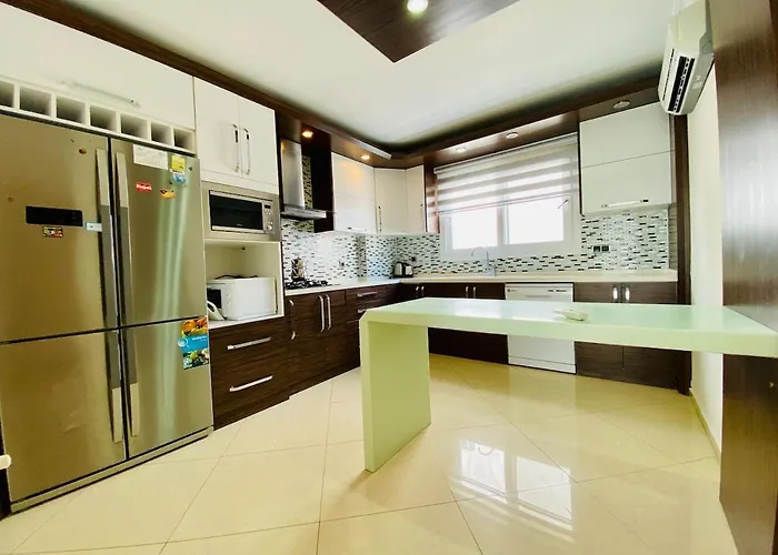 Luxury Roma With Private Pool Σπίτι διακοπών *