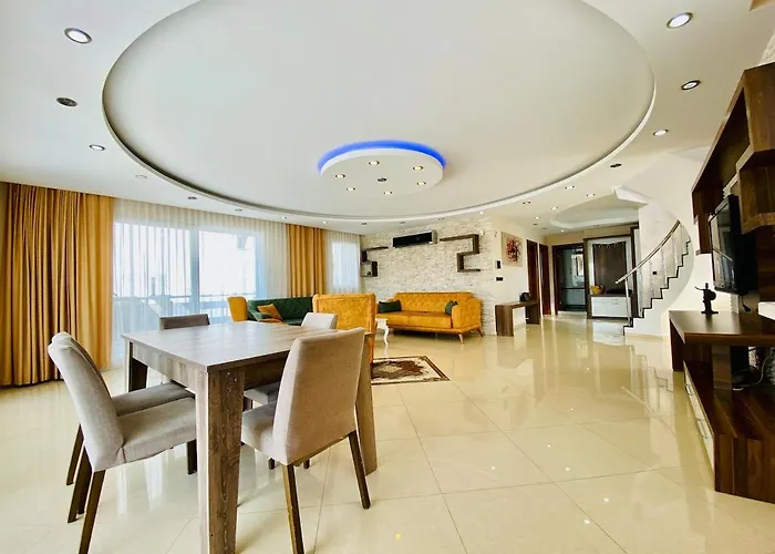 Luxury Roma With Private Pool 펜션 *